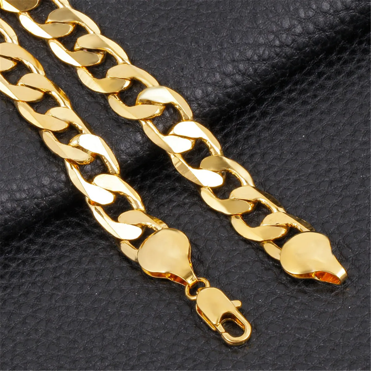 18K Gold-Plated Chunky Curb Chain Bracelet