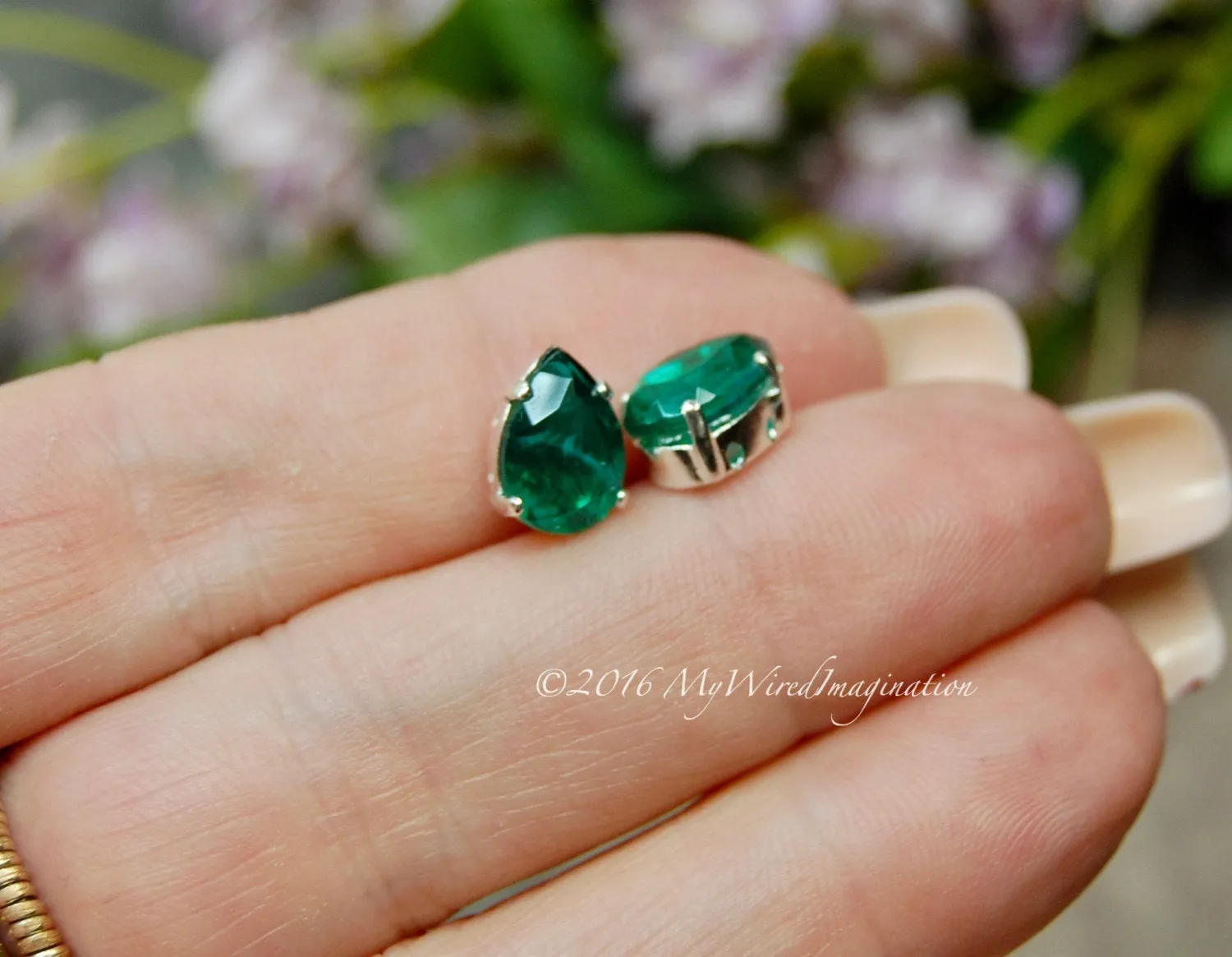 2 Pcs Vintage West German Crystal, Flawed Emerald Green, Transparent 10x7mm