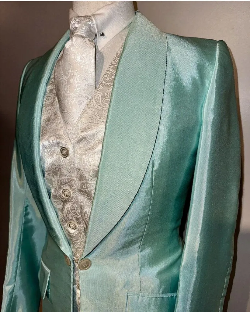 Becker Brothers, Ladies Day Coat