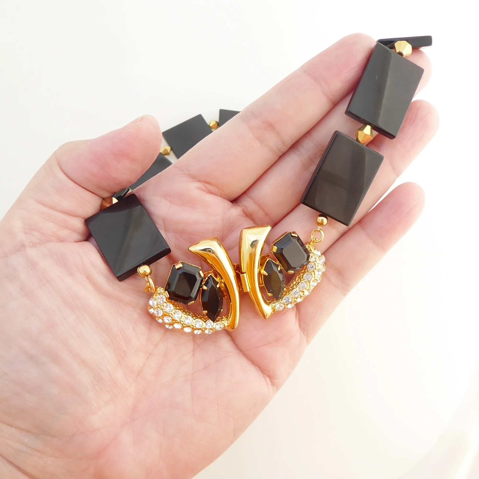 Black onyx golden collar necklace