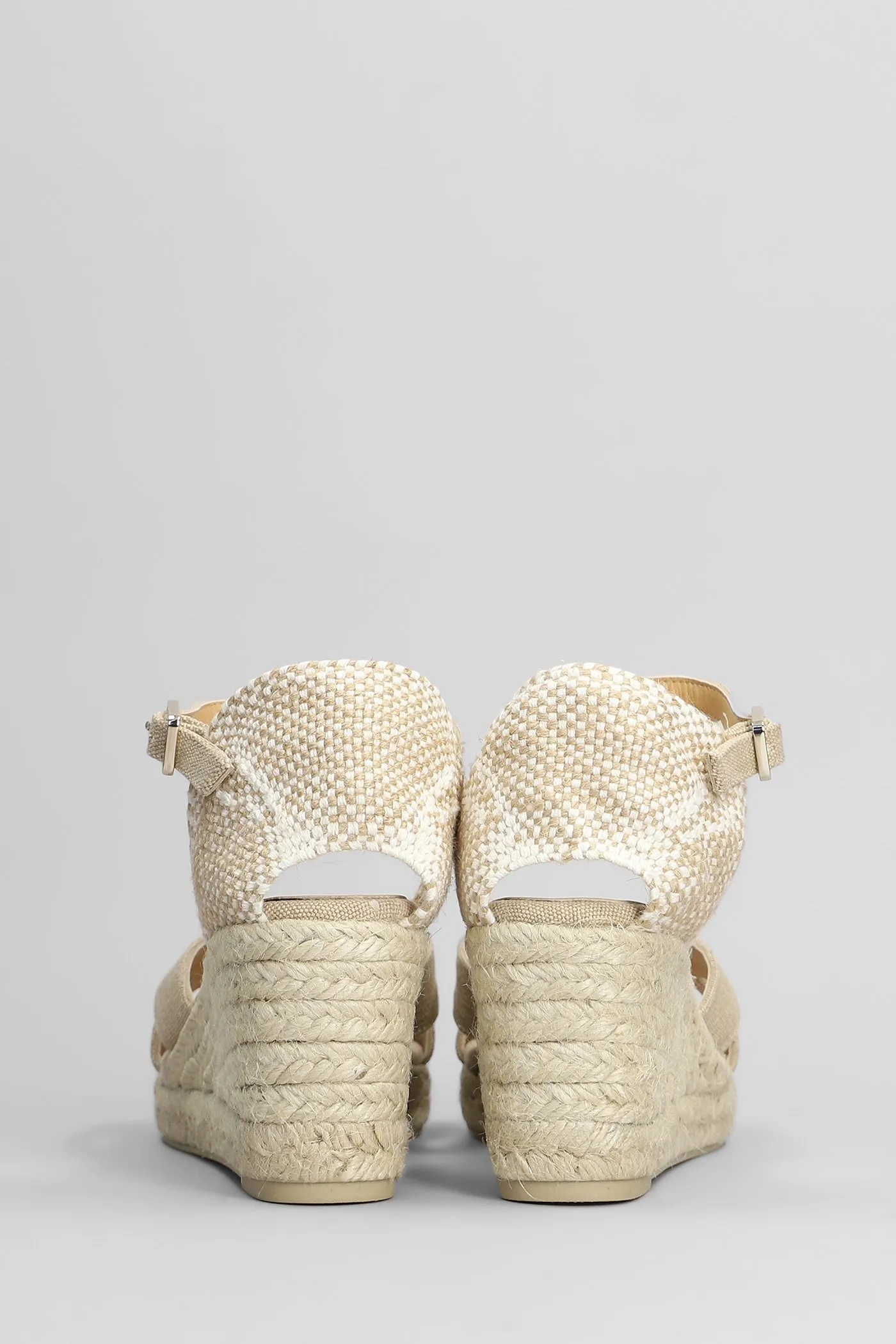Bruna-6-002 Wedges in beige canvas
