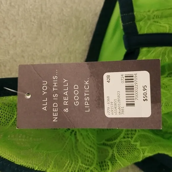 Cacique 42B Plunge Bra