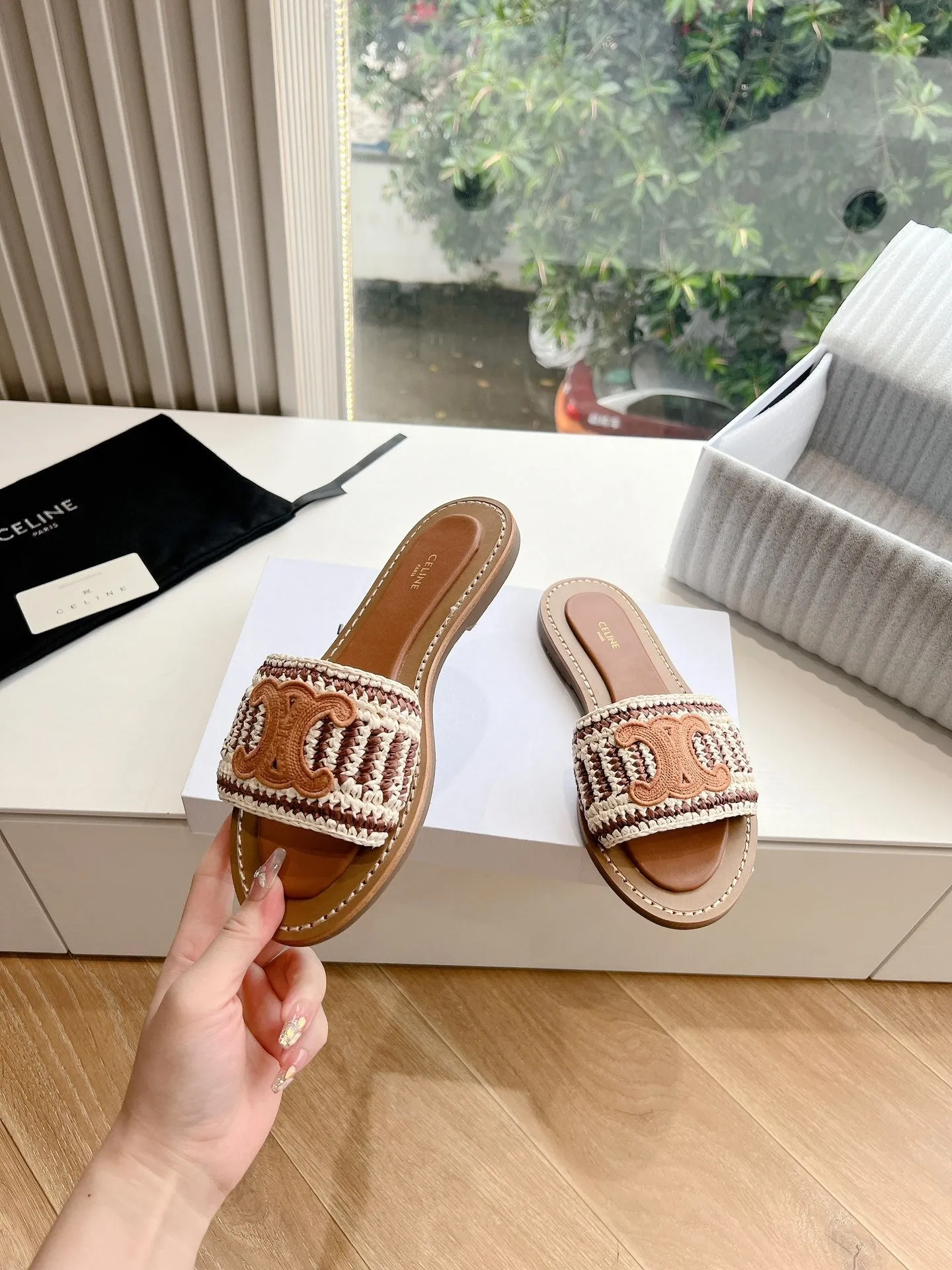 CE new spring and summer slippers