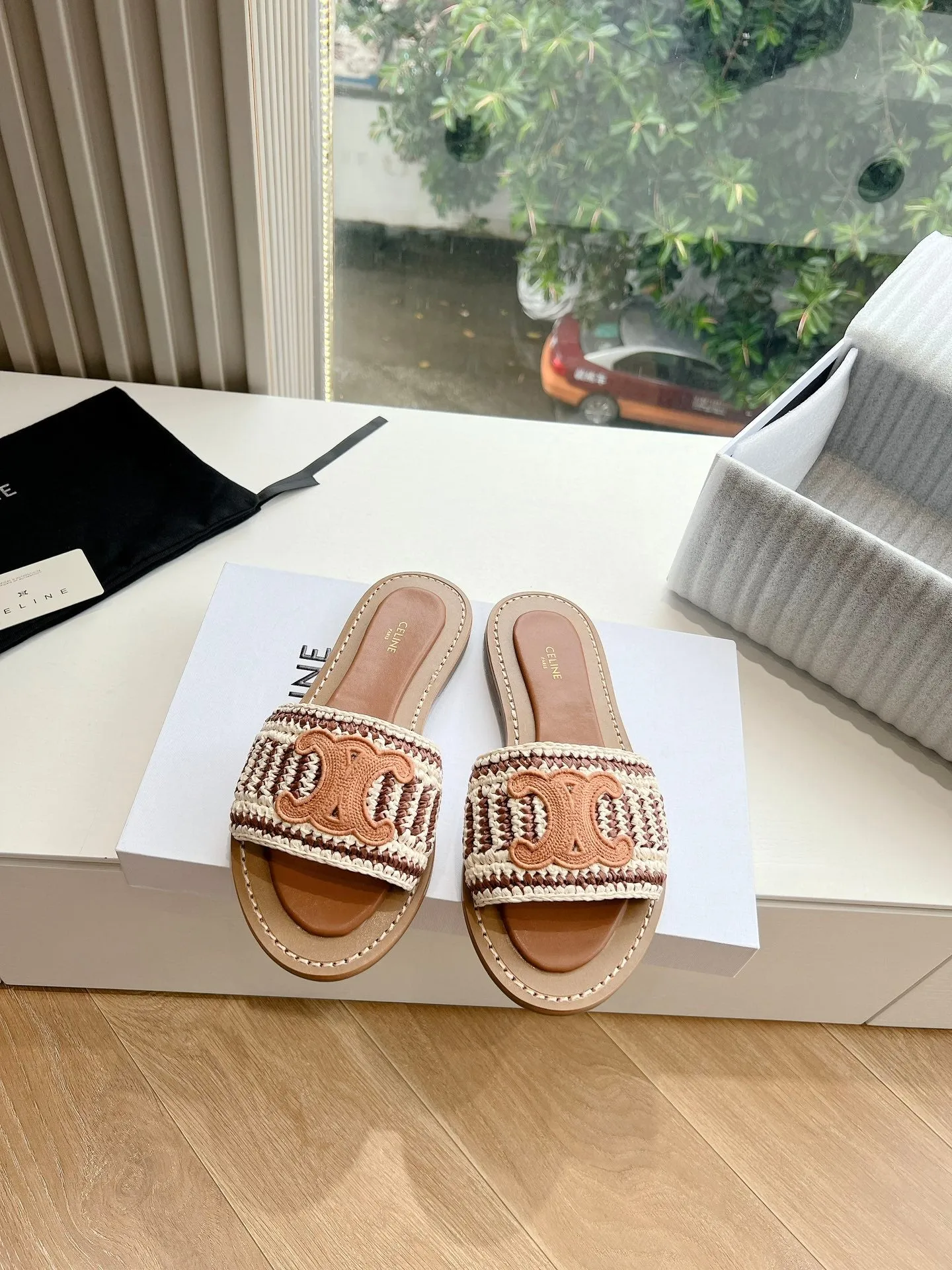 CE new spring and summer slippers