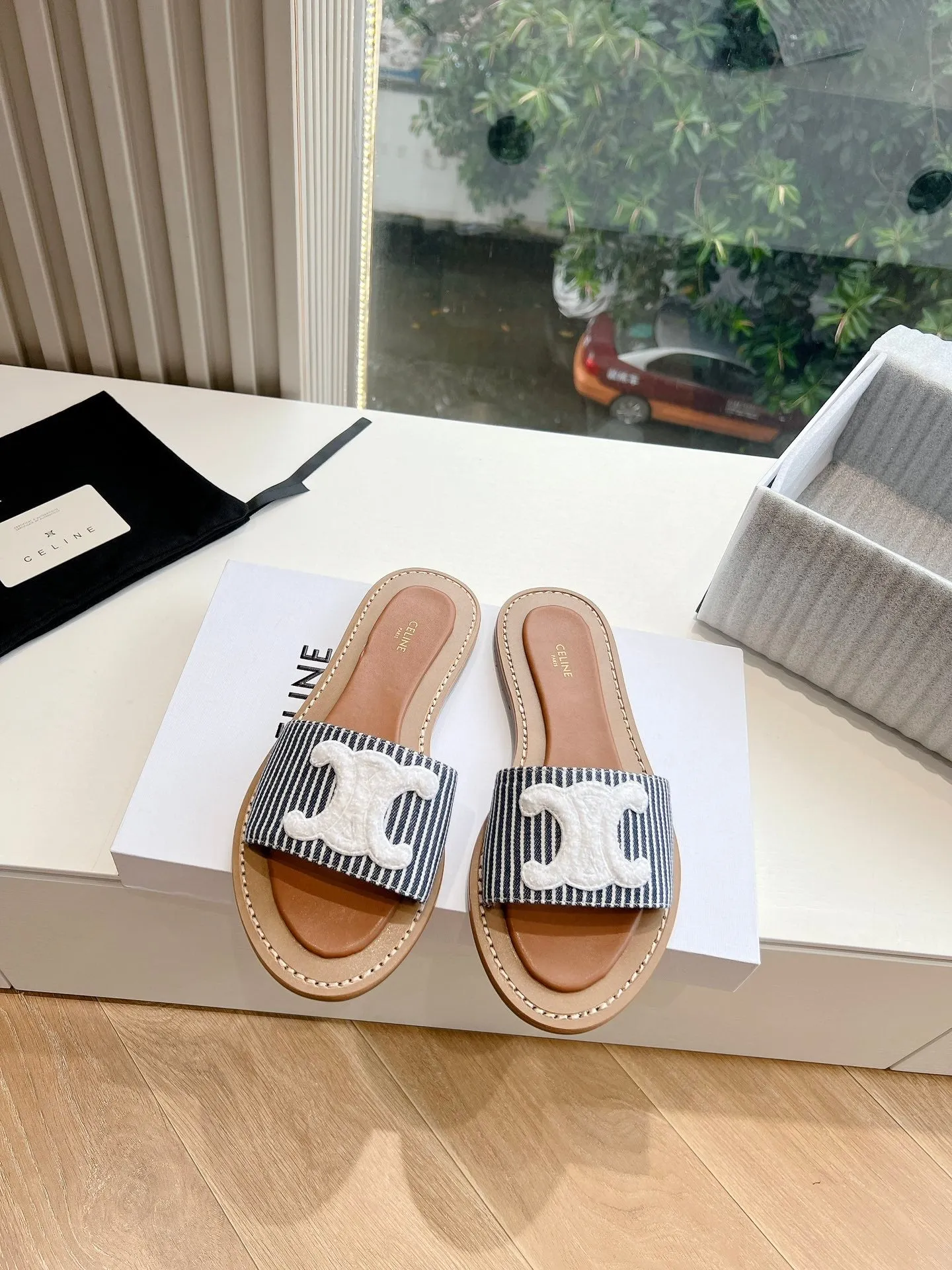 CE new spring and summer slippers