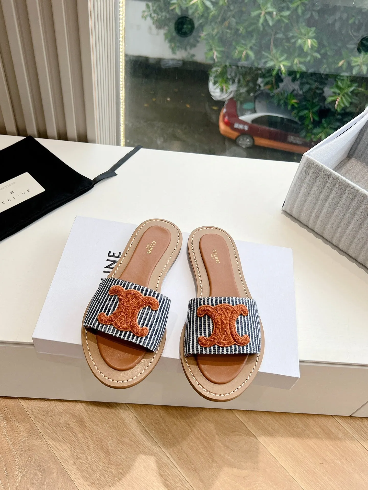 CE new spring and summer slippers