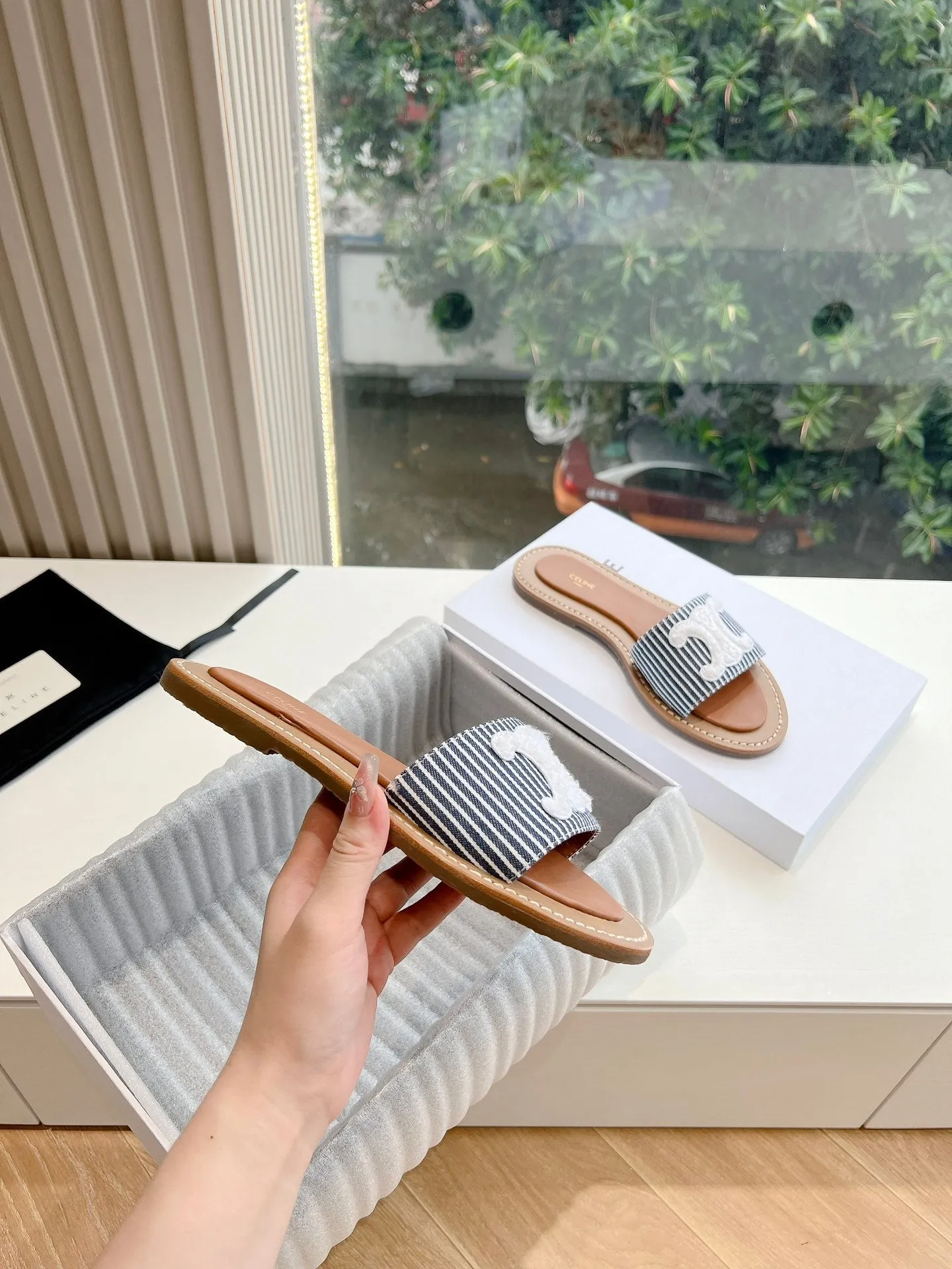 CE new spring and summer slippers