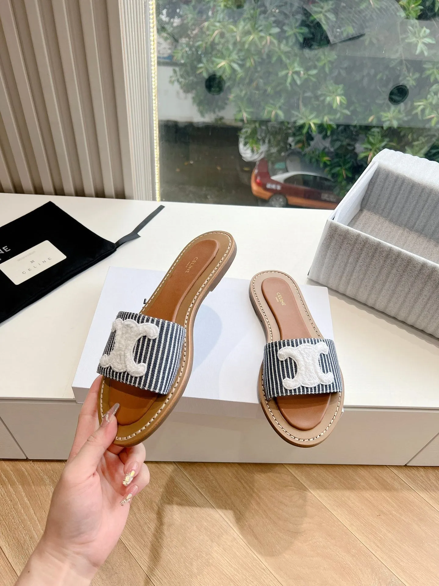 CE new spring and summer slippers