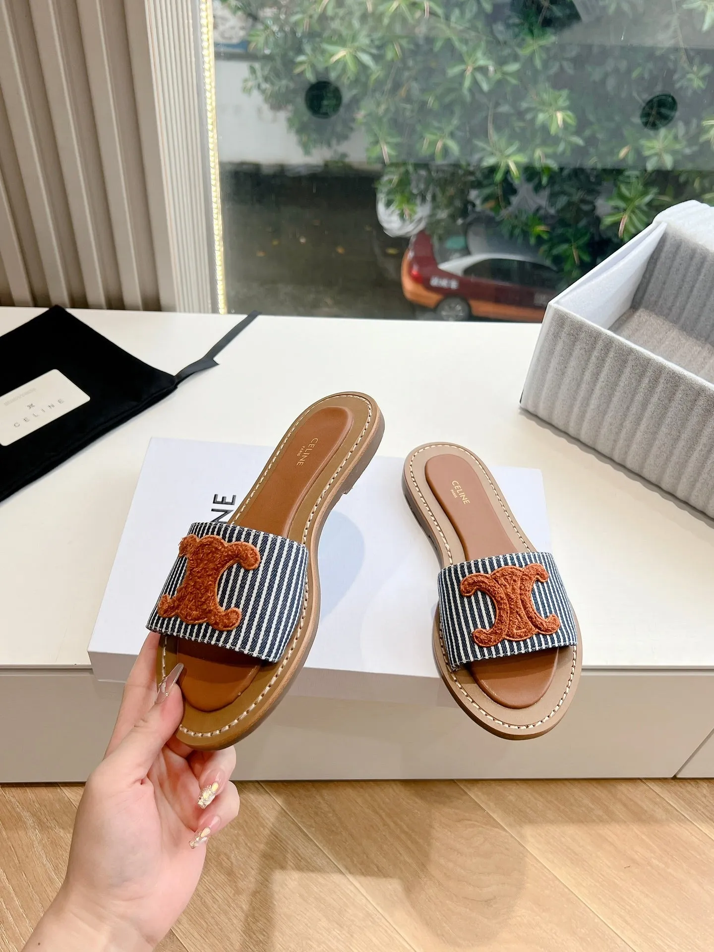 CE new spring and summer slippers