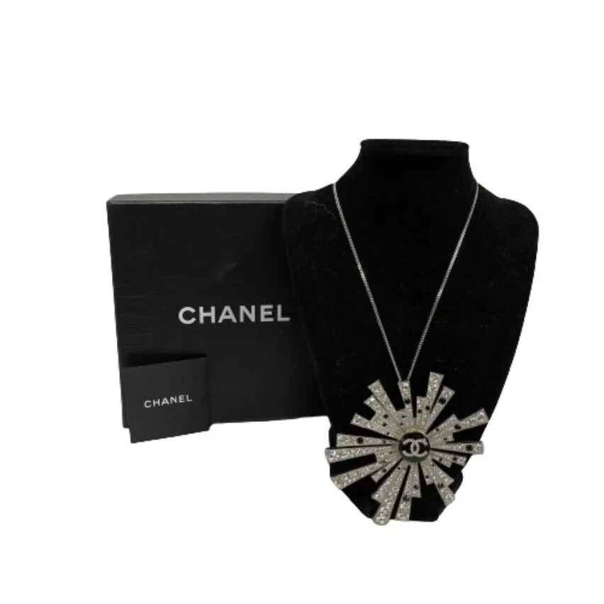 Chanel Excellent CC Comète Pendant 2005 Palladium Plated Strass Necklace