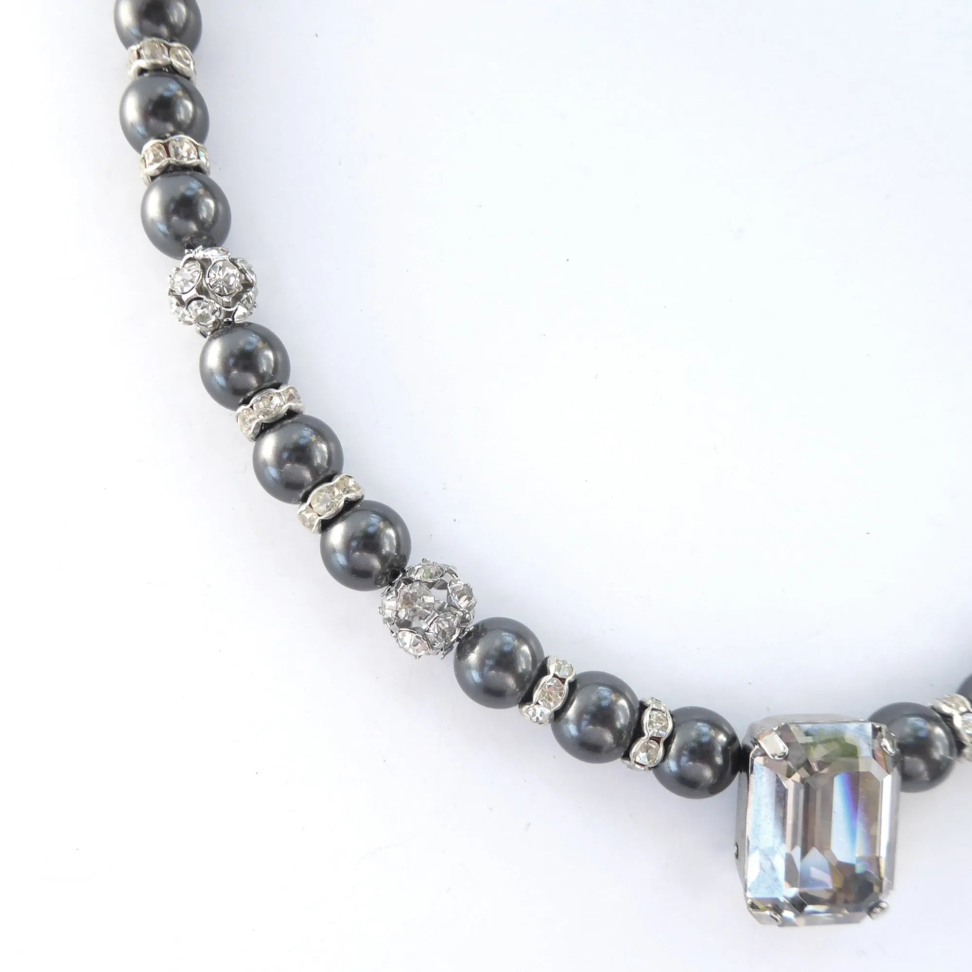 Cinzento pearl necklace