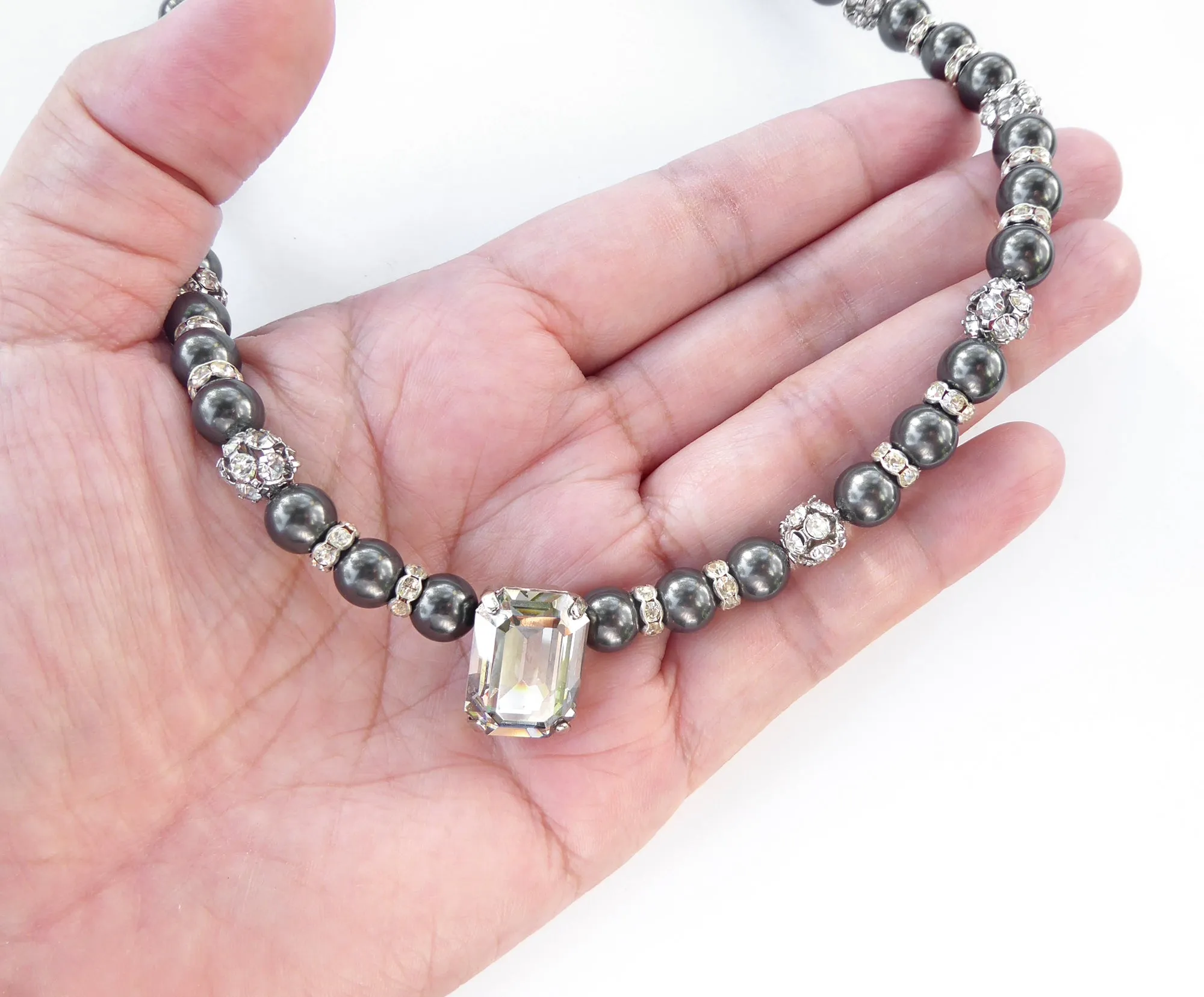 Cinzento pearl necklace