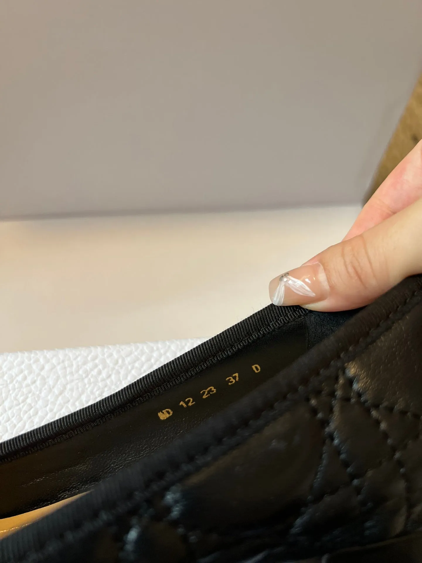 DO  2024 Early Spring Pearl Mary Jane Shoes