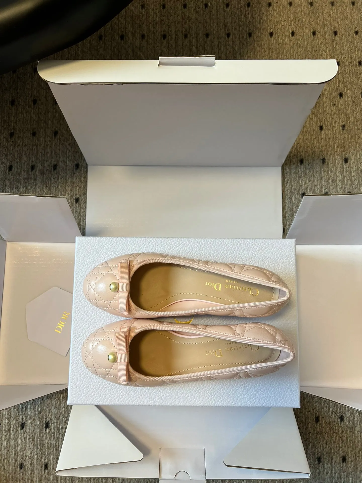 DO 2024 Early Spring Pearl Mary Jane Shoes