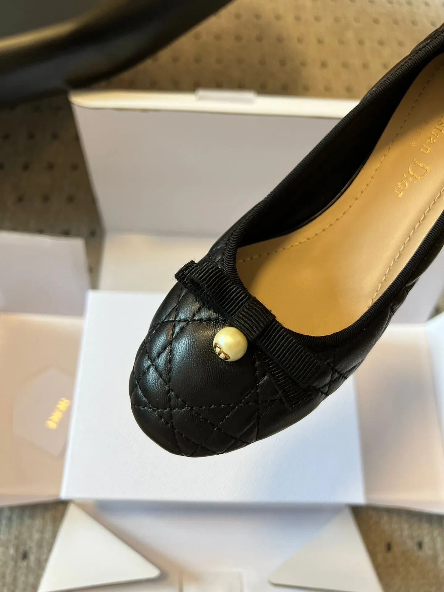 DO  2024 Early Spring Pearl Mary Jane Shoes