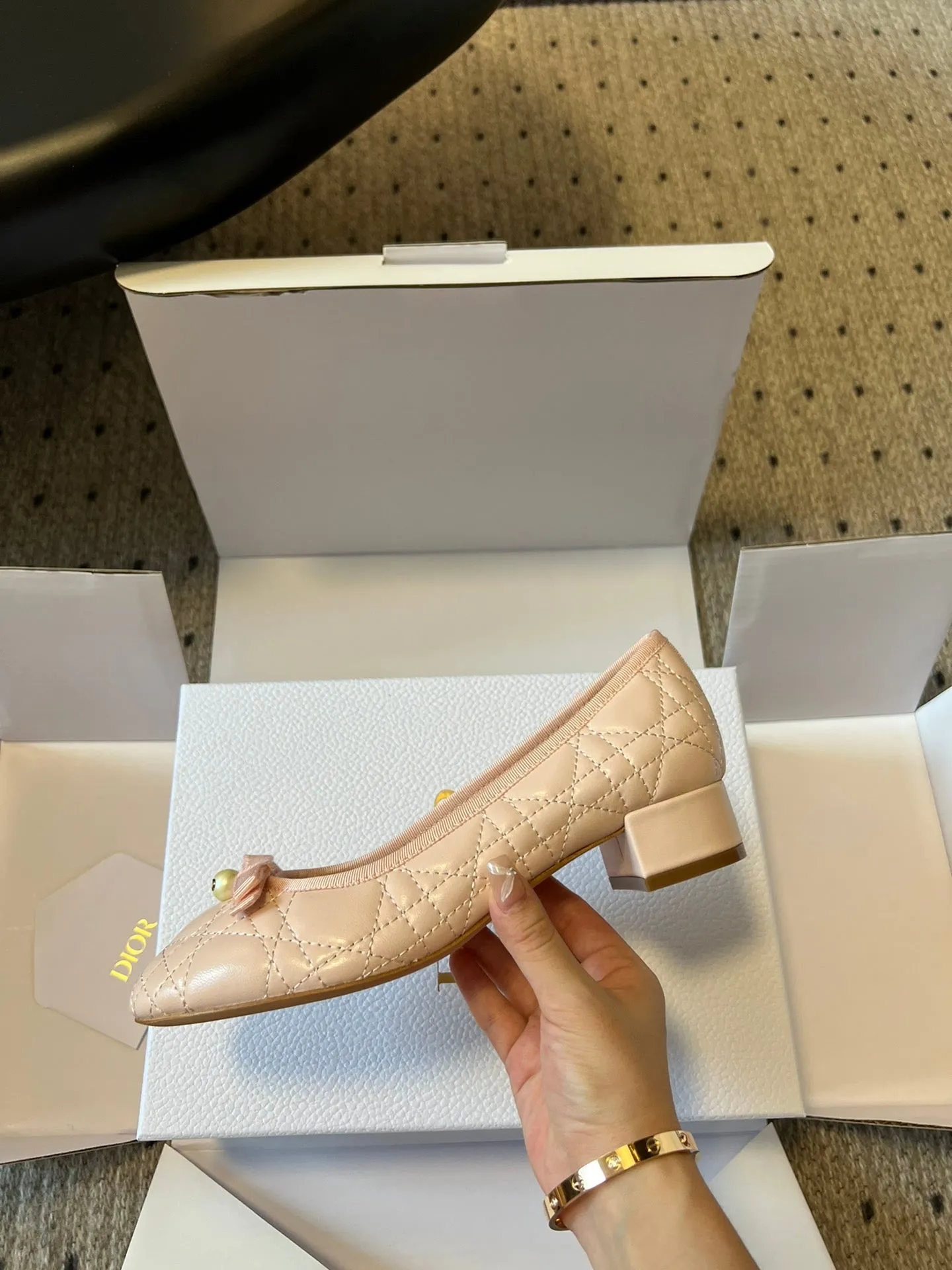 DO 2024 Early Spring Pearl Mary Jane Shoes