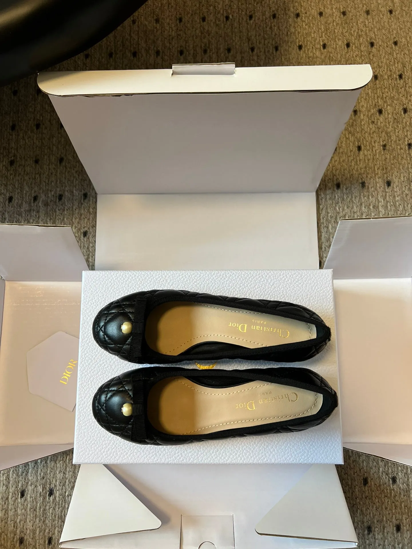 DO  2024 Early Spring Pearl Mary Jane Shoes