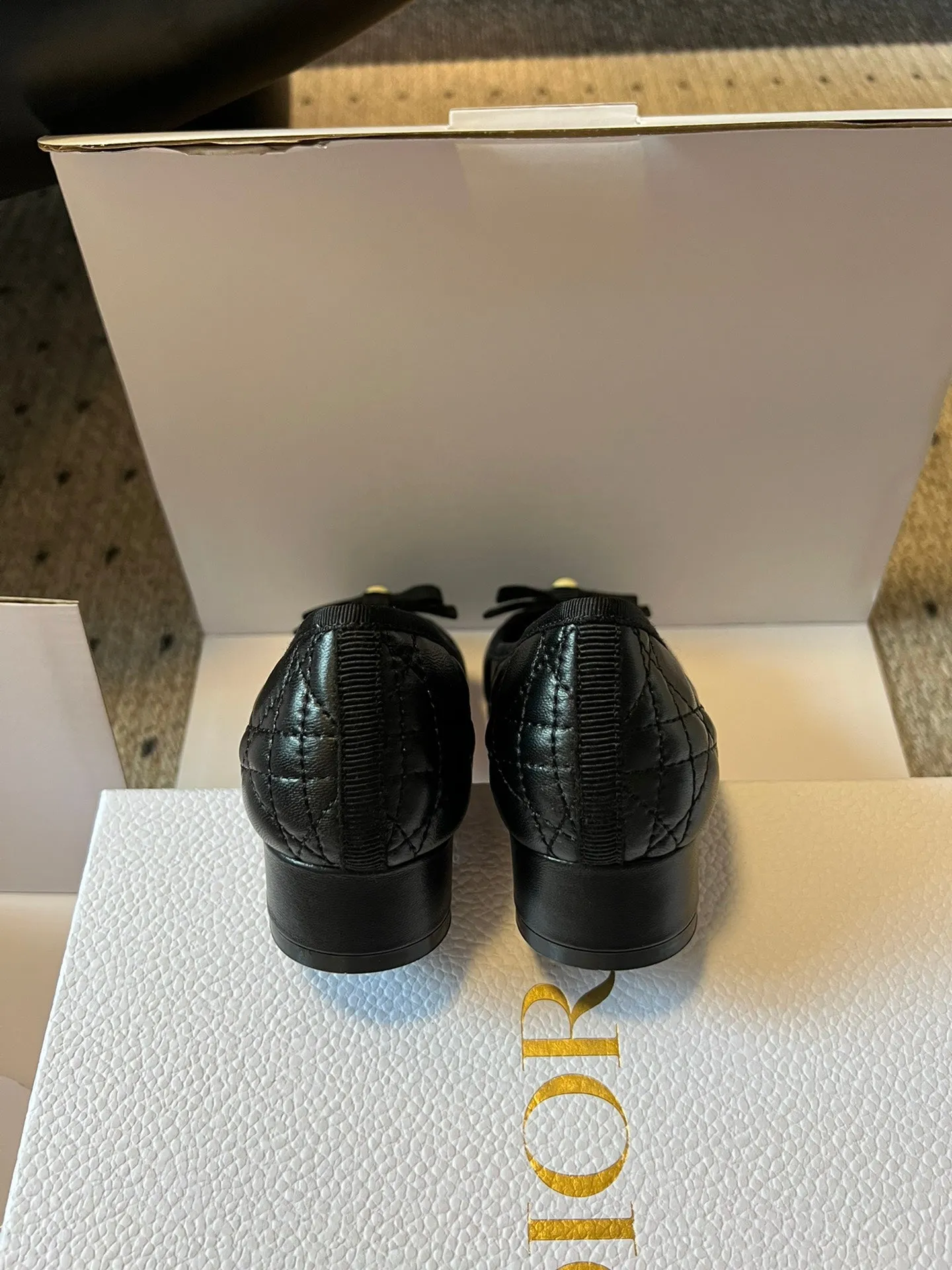 DO  2024 Early Spring Pearl Mary Jane Shoes
