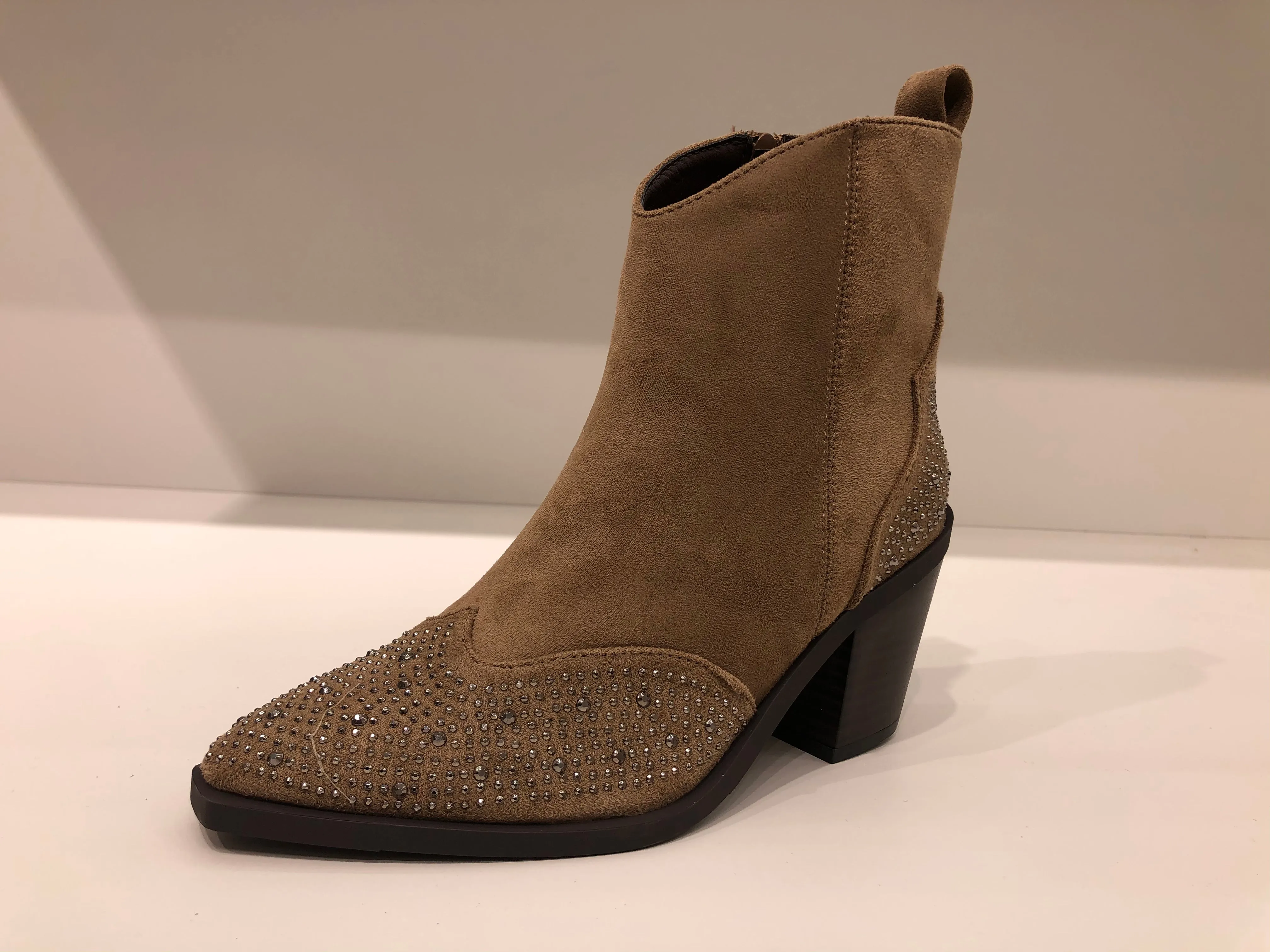 DRB25232 TAUPE