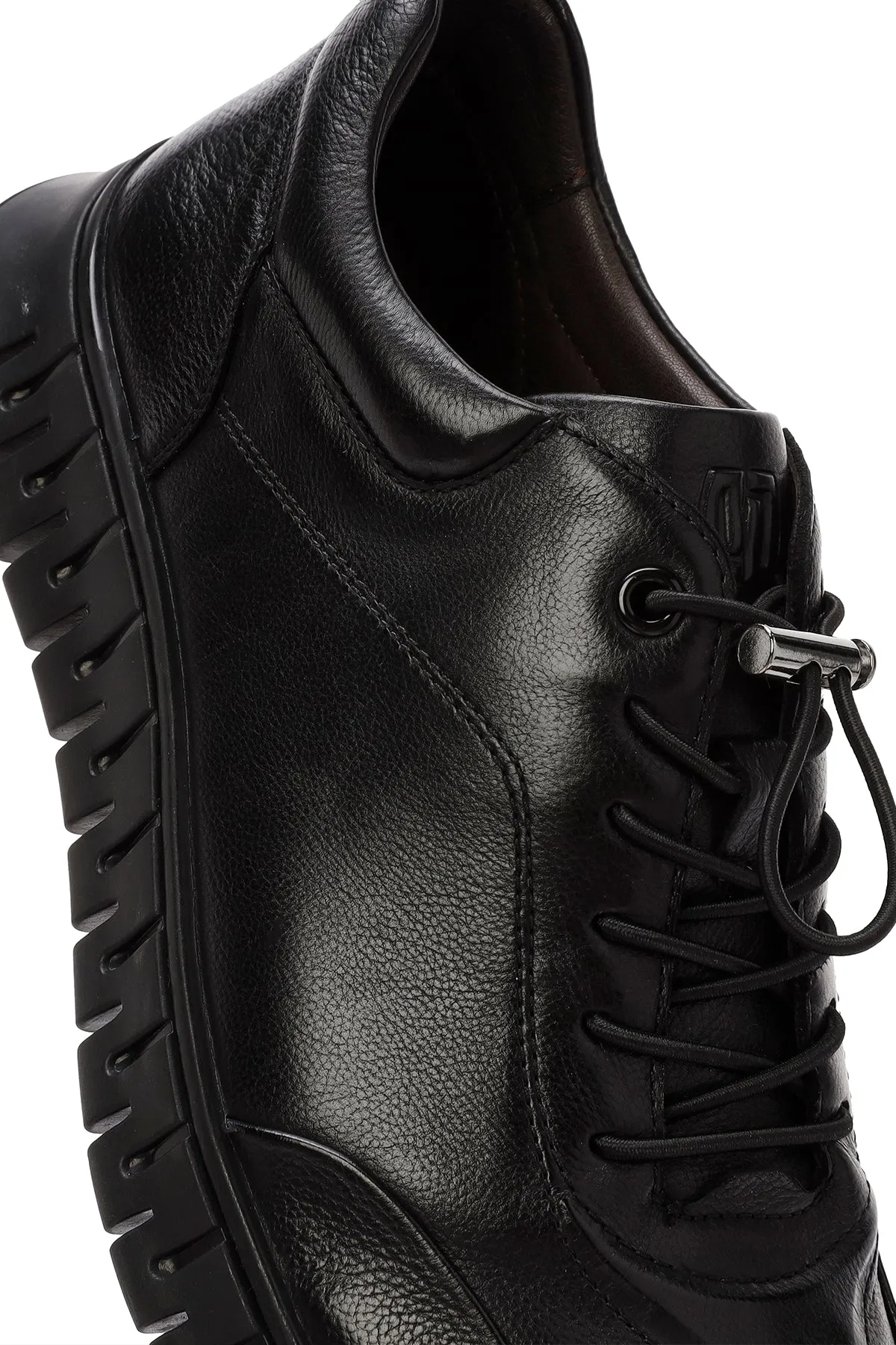 Erkek Siyah Bağcıklı Deri Casual Sneaker