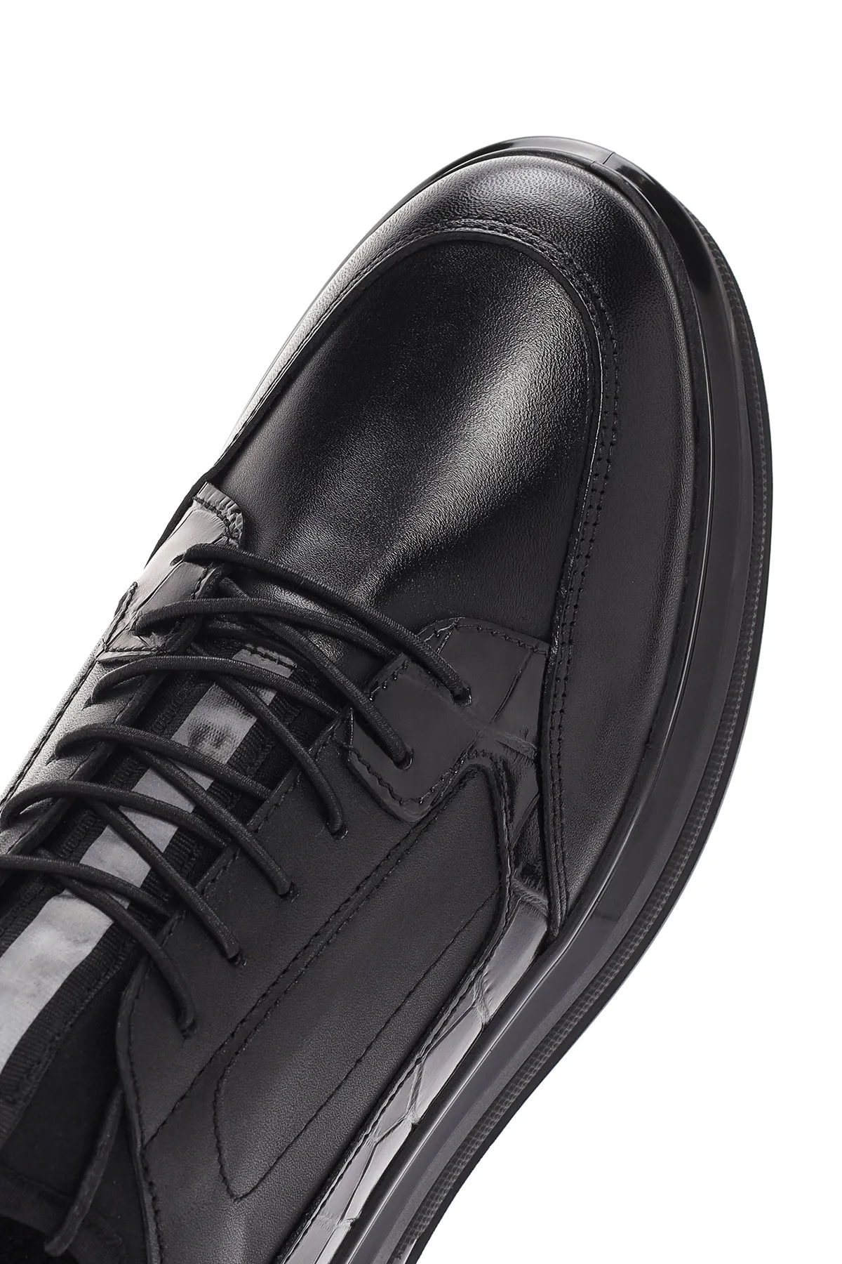 Erkek Siyah Bağcıklı Deri Casual Sneaker