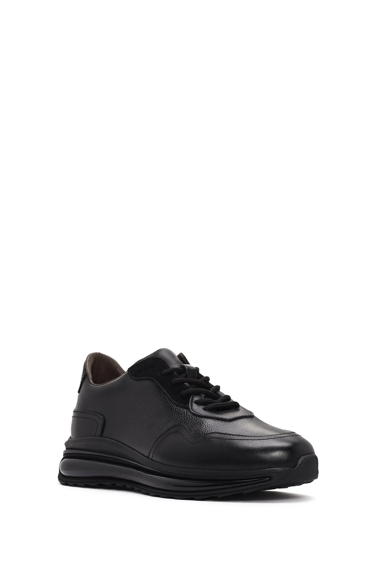 Erkek Siyah Kalın Tabanlı Bağcıklı Deri Casual Sneaker