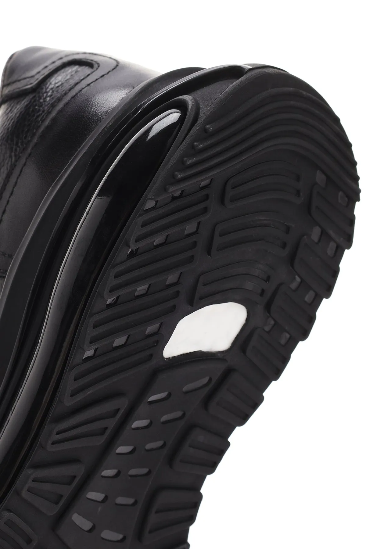 Erkek Siyah Kalın Tabanlı Bağcıklı Deri Casual Sneaker