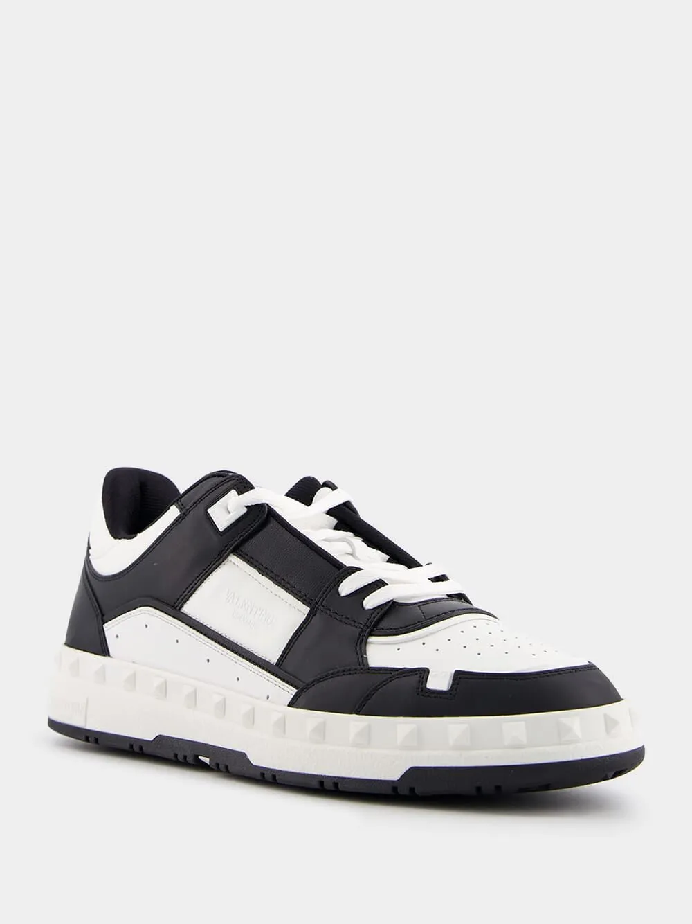 Freedots Low-Top Leather Sneakers