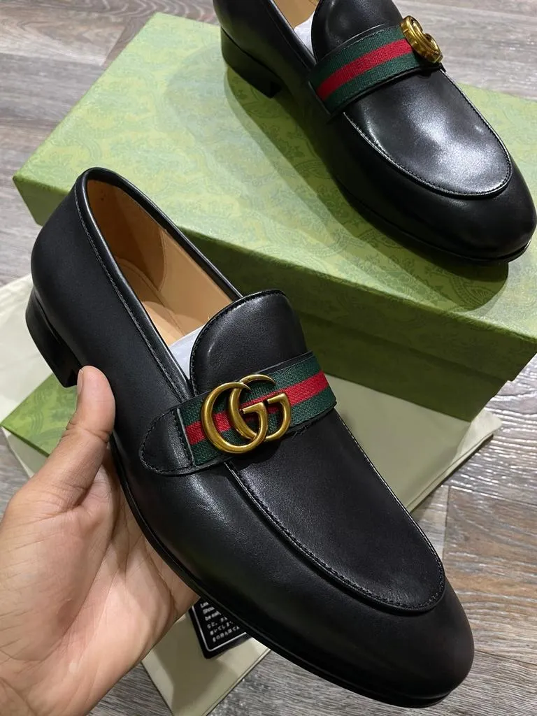 GUCCI || POLYURETHANE MEN CALF LEATHER LOAFER FOR MEN