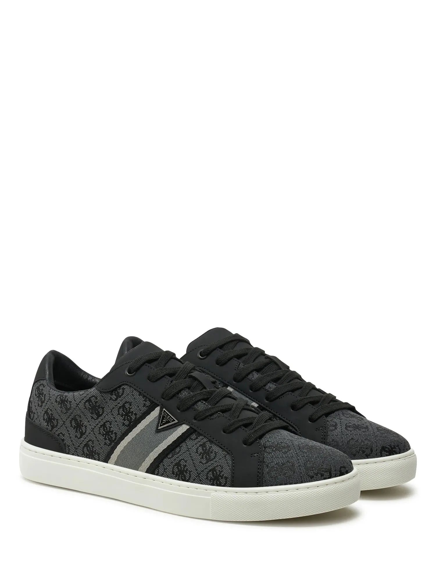 Guess Sneakers FMPTII FAB12