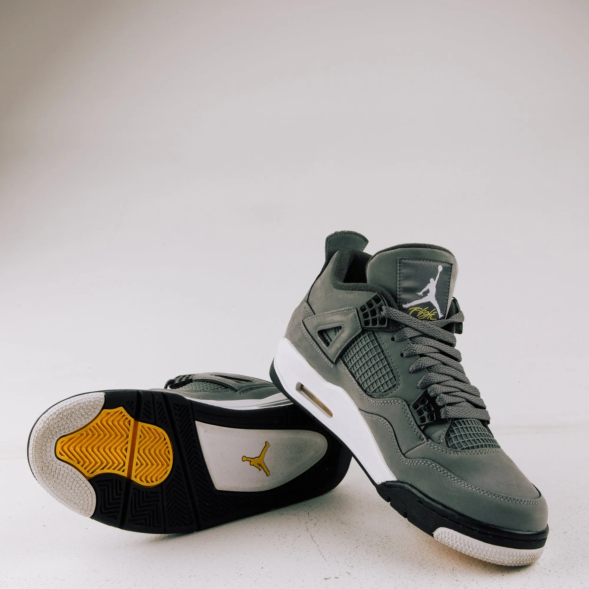 Jordan 4 Retro Cool Grey (2019) - Used - 2507