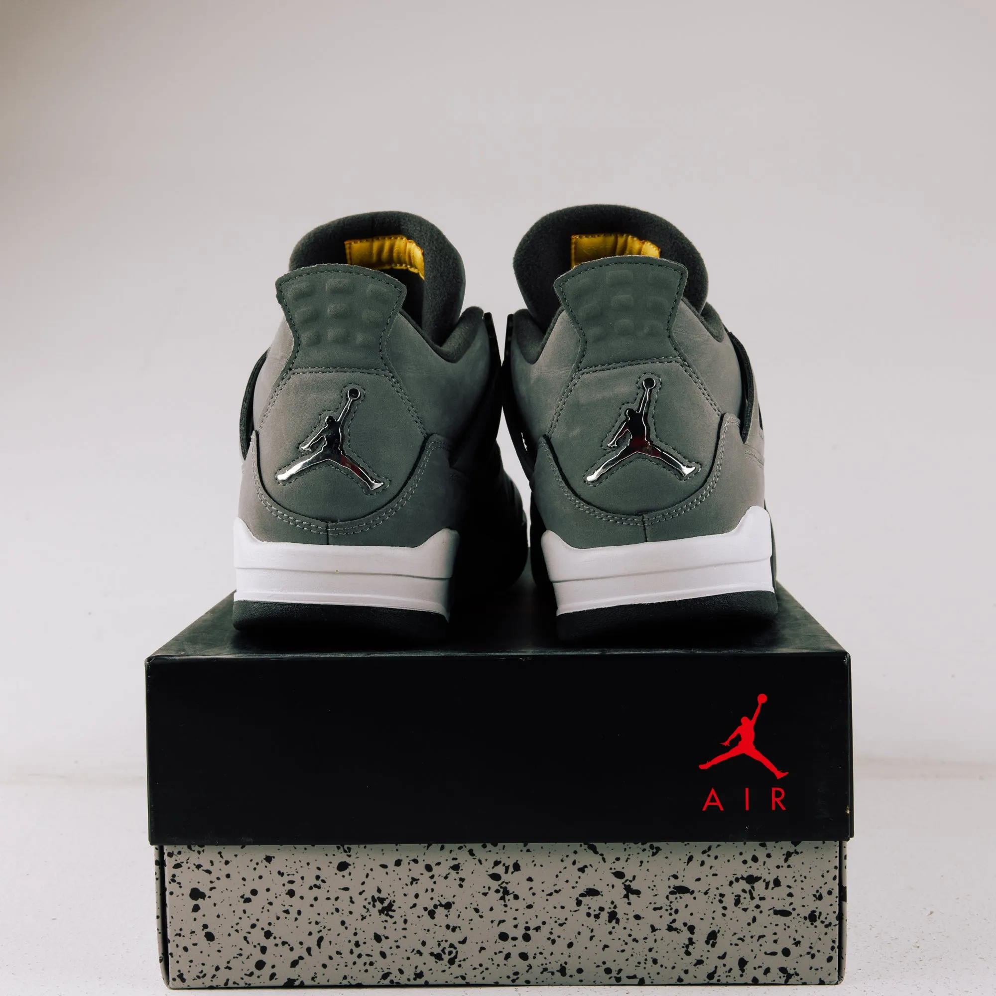 Jordan 4 Retro Cool Grey (2019) - Used - 2507
