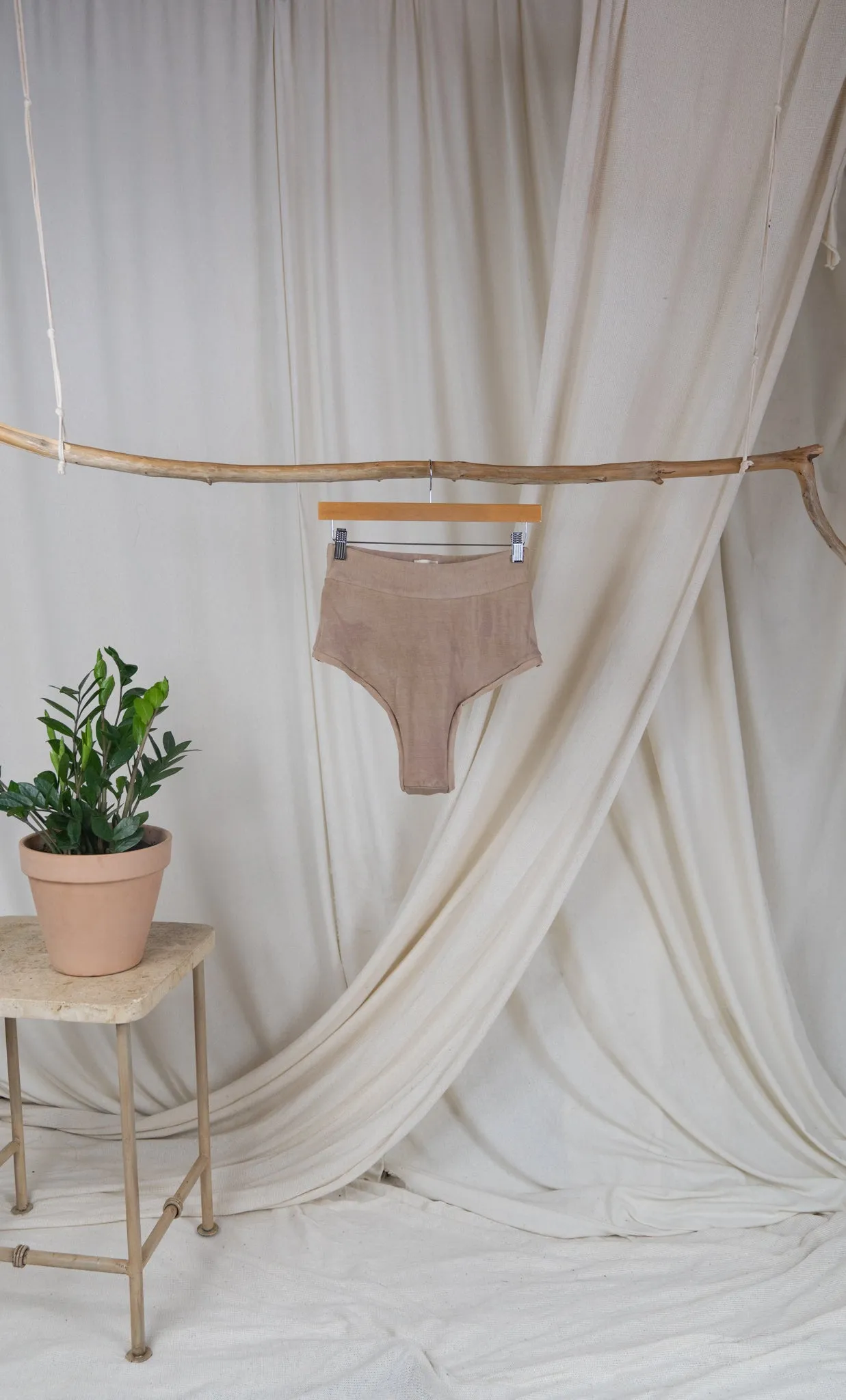 Kahlia High Waist Thong Underthings