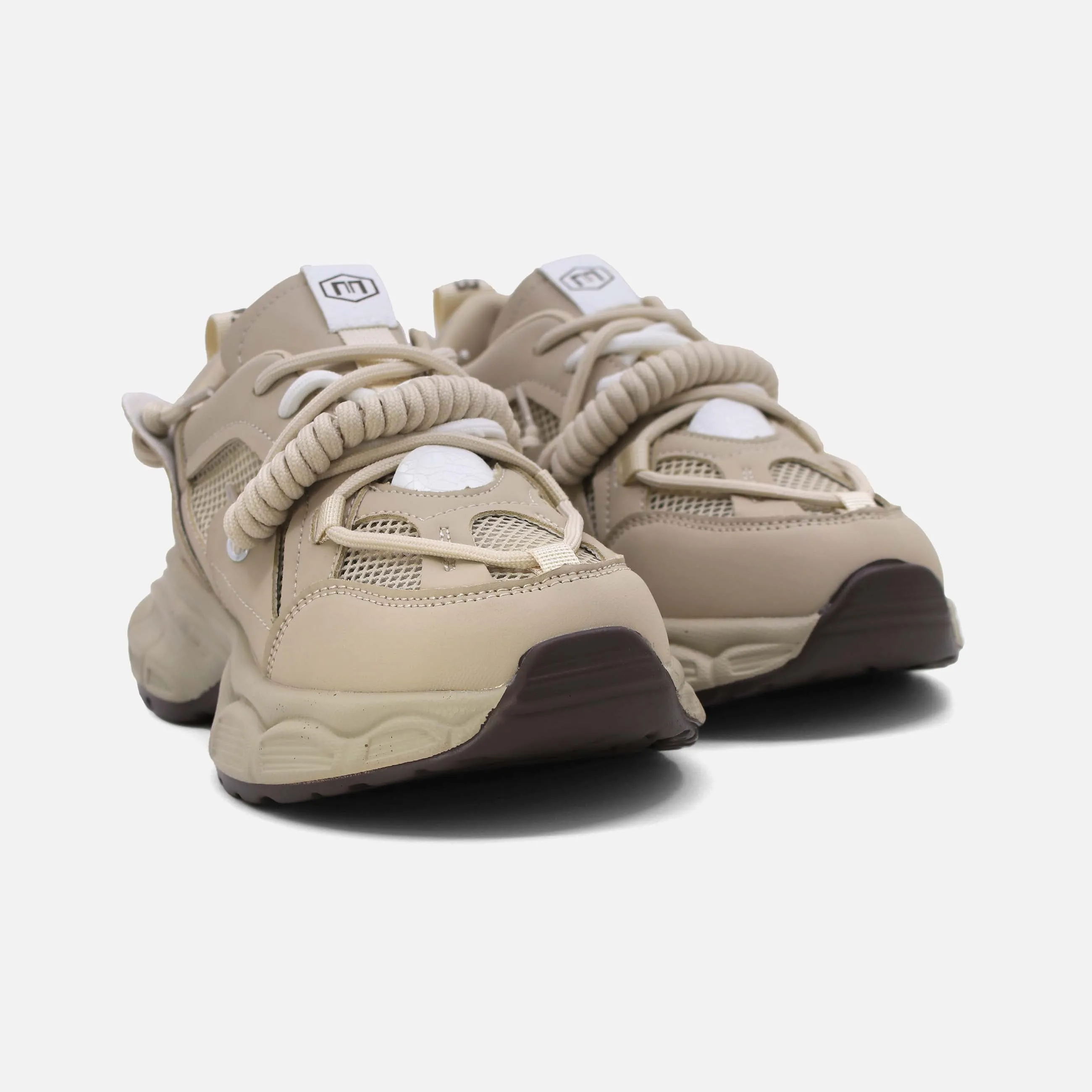 LADIES SPORTS LACE-UP SHOES