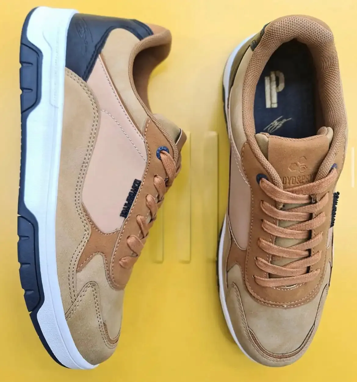 Lloyd & Pryce Tommy Bowe Willemse Oasis Camel Sneakers