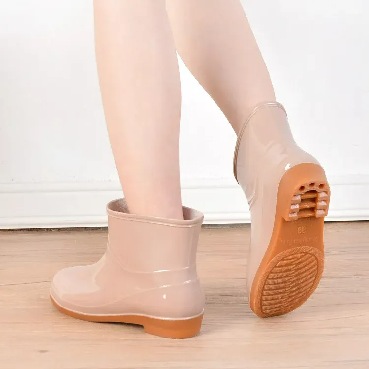 Lori Waterproof Low-Cut Rubber Boots by Wolph