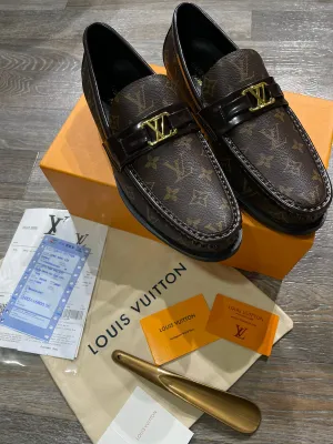 LOUIS VUITTON || MONOGRAM PRINT CALF LEATHER  LOAFER /BROWN