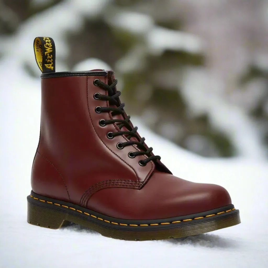 Mats - Elegant Lace-Up Boots