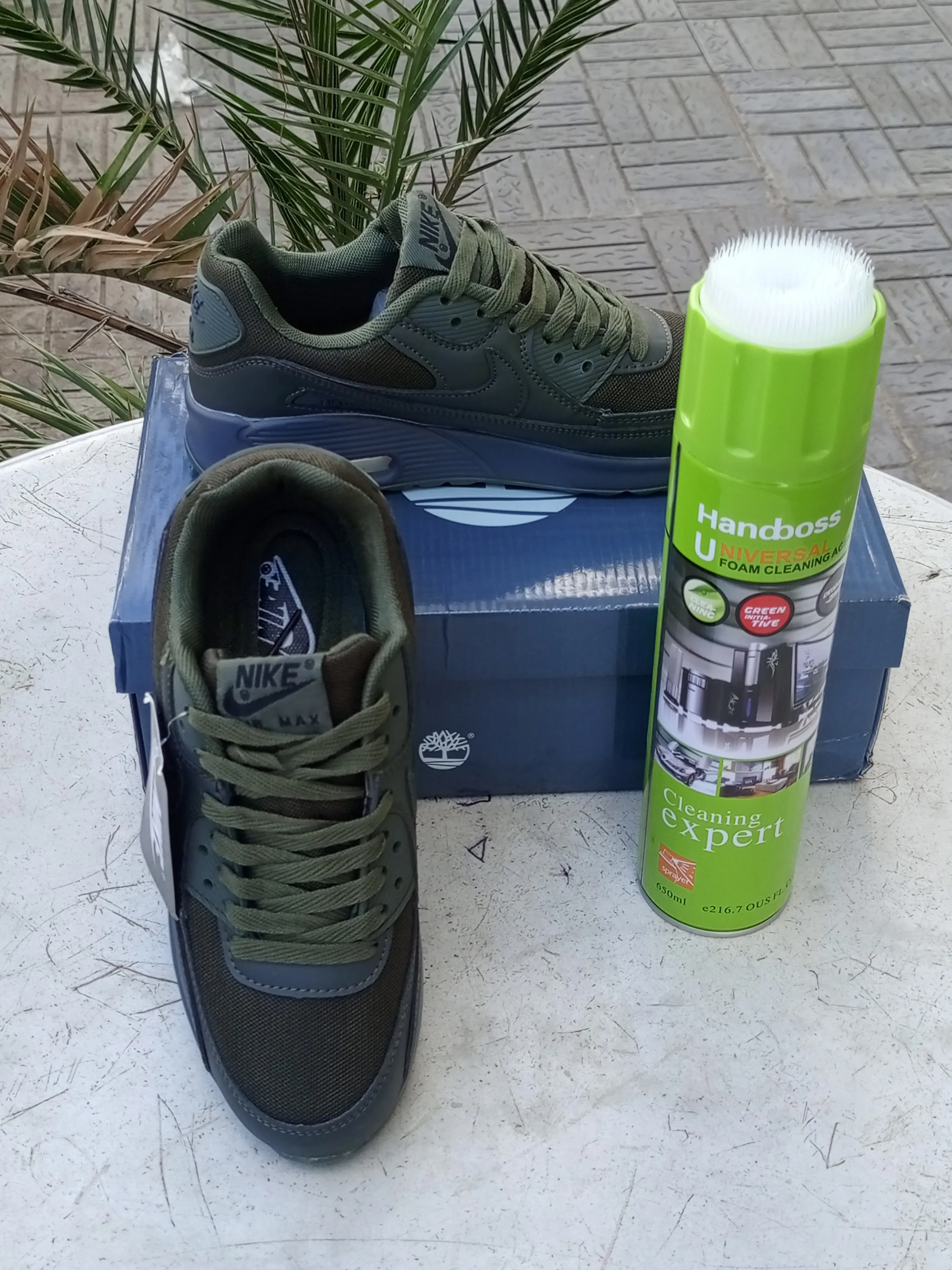 Nike Air Max 90 - Olive Green