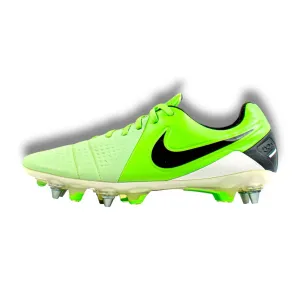 Nike CTR360 Maestri III SG-Pro 304