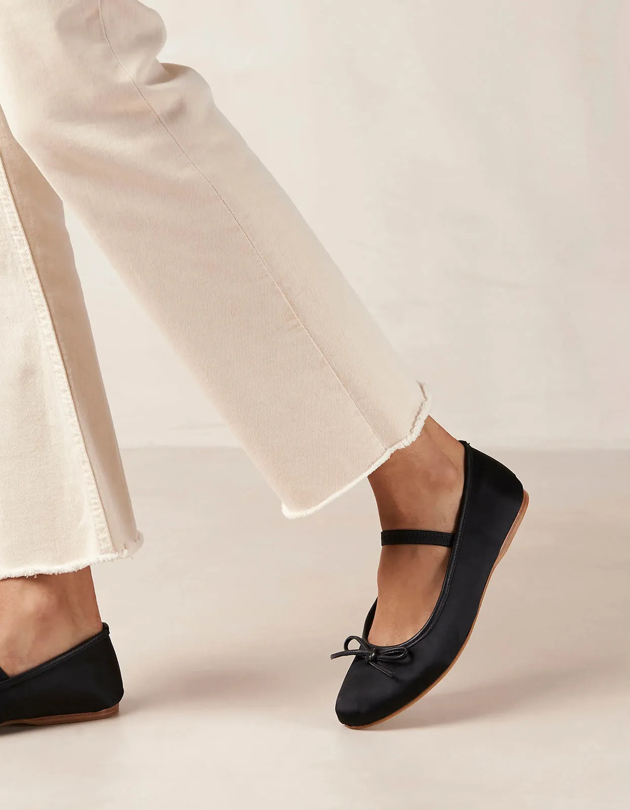 Odette Ballet Flats - Black