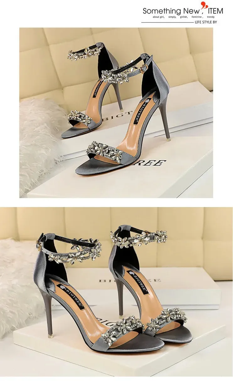 Open Toe Rhinestones Sandals Women New Designer Sexy High Heels Sandals Female Shoes Summer Heeled Sandals