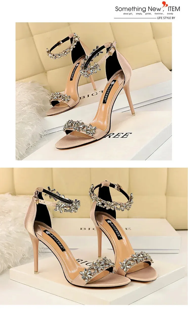 Open Toe Rhinestones Sandals Women New Designer Sexy High Heels Sandals Female Shoes Summer Heeled Sandals
