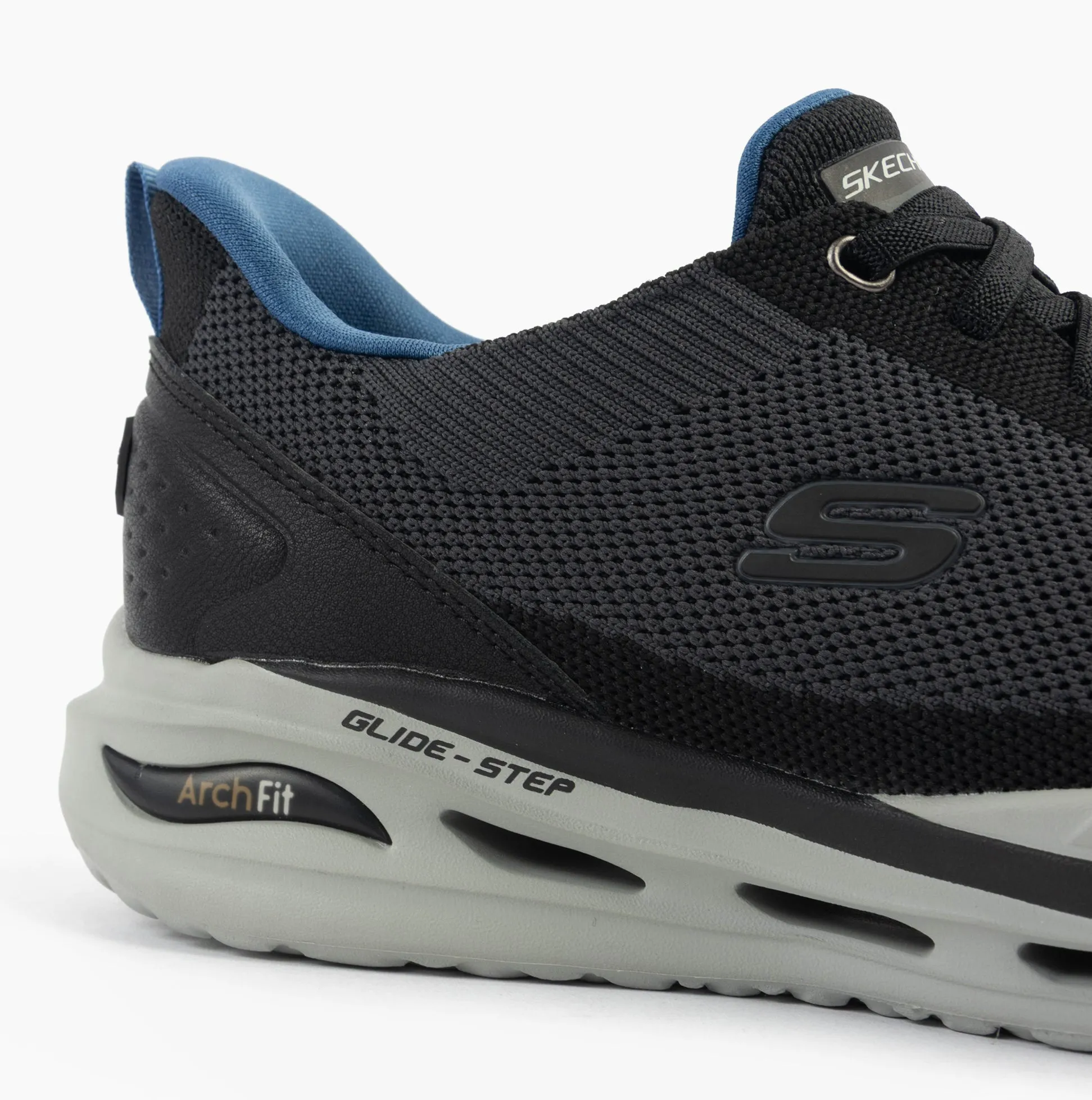 Skechers ARCH FIT ORVAN - KINCADE Mens Trainers Black