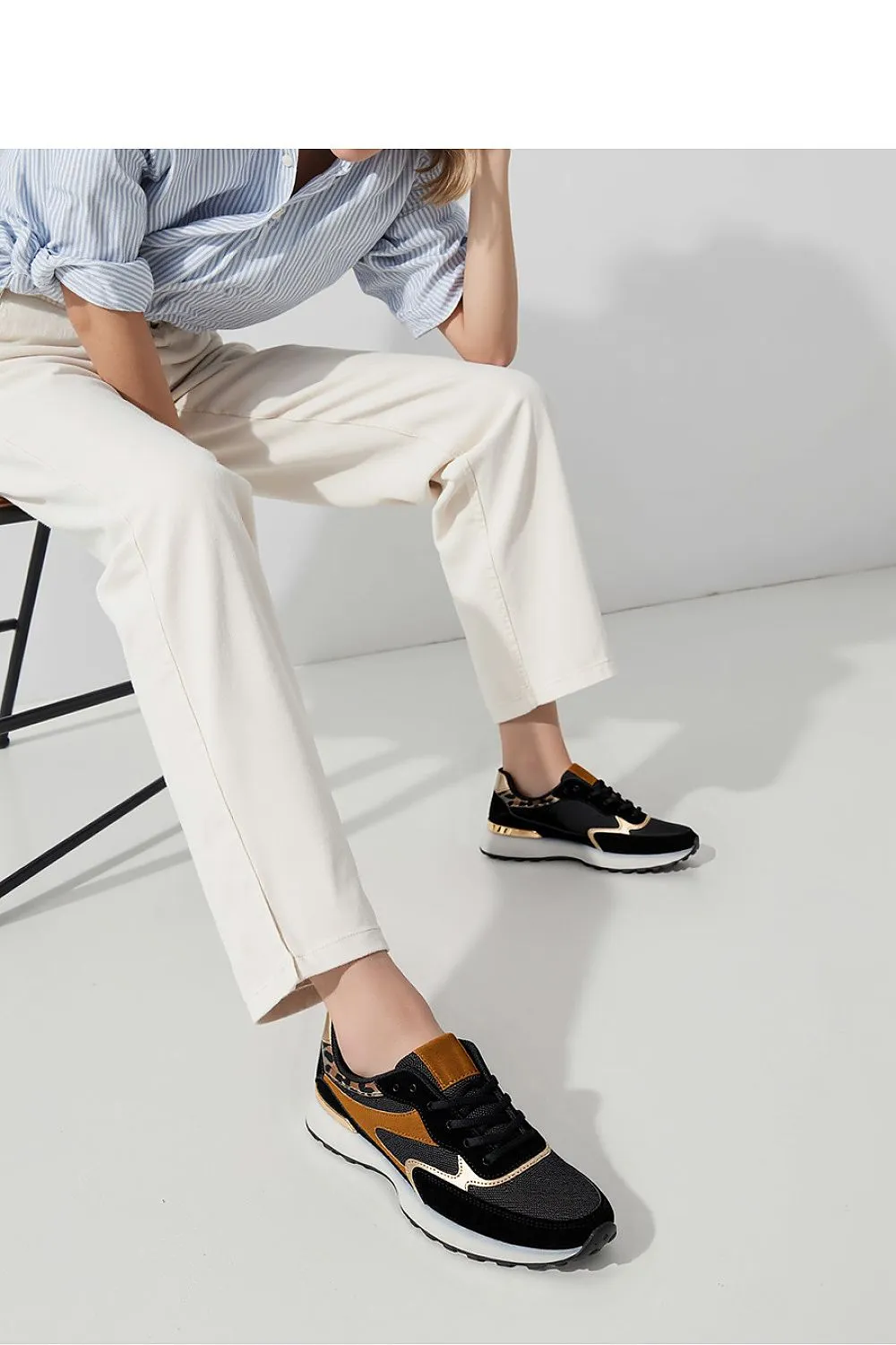 Sport Shoes Inello