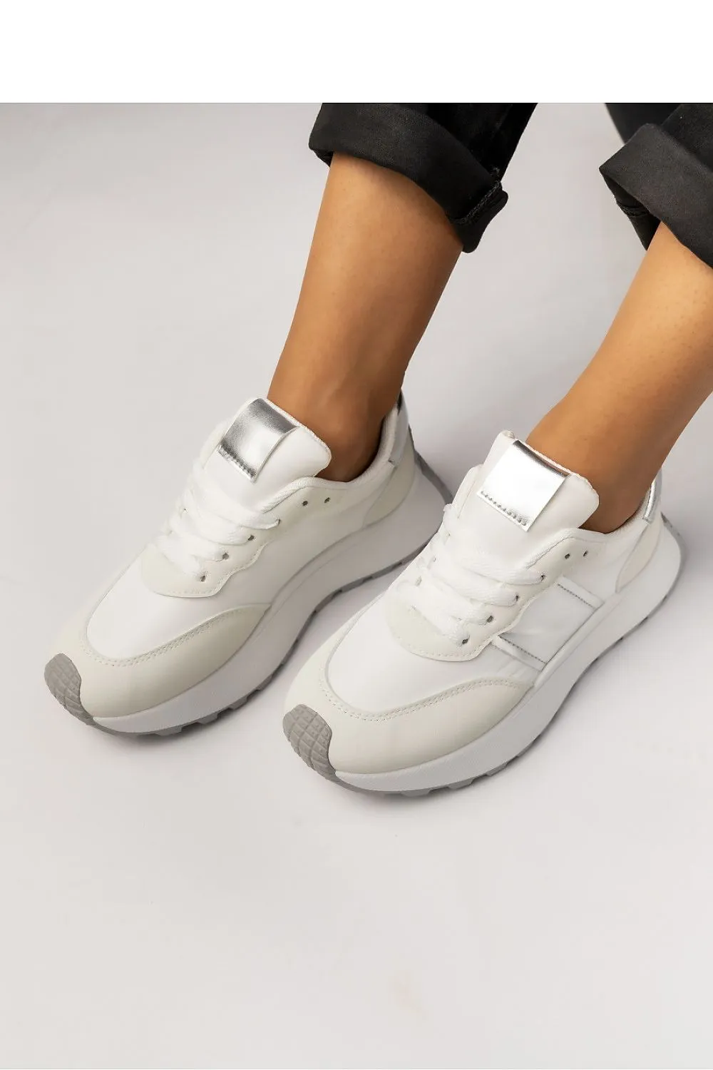 Sport Shoes Inello