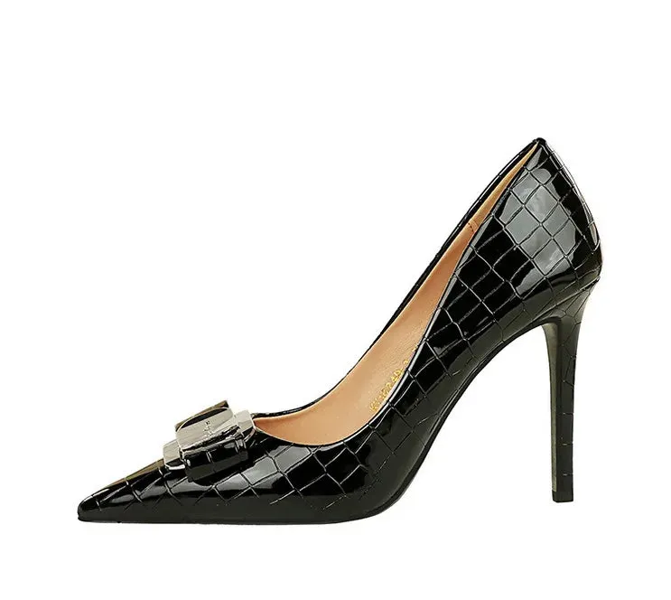 Stone Patterned Flowers Women Pumps Fashion High Heels Bow of Metal Women Shoes Stilettos Sexy Party Shoes
