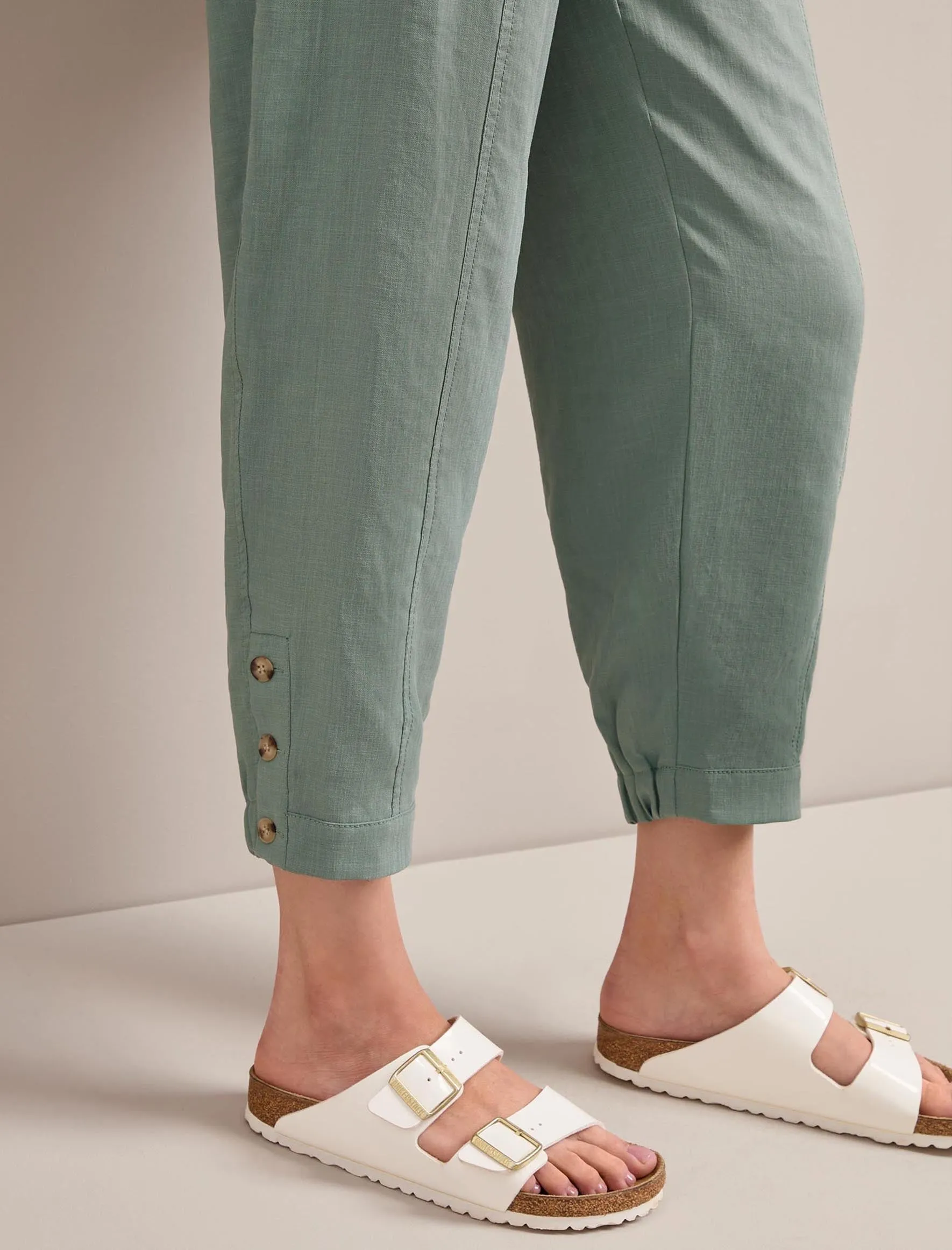 Tyson Techni Linen Tapered Trouser - Sage Green