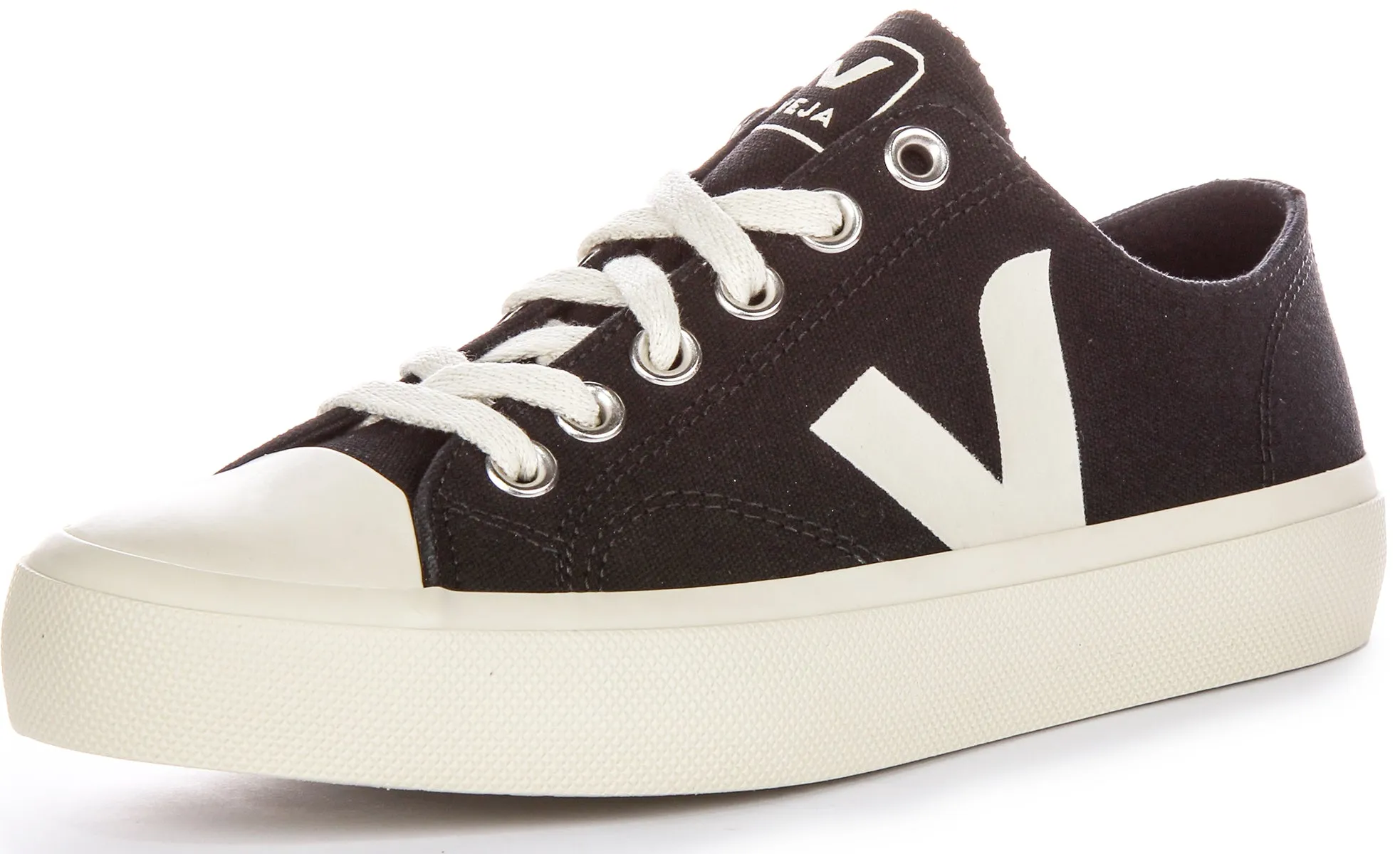 Veja Wata Ii Low In Black For Men