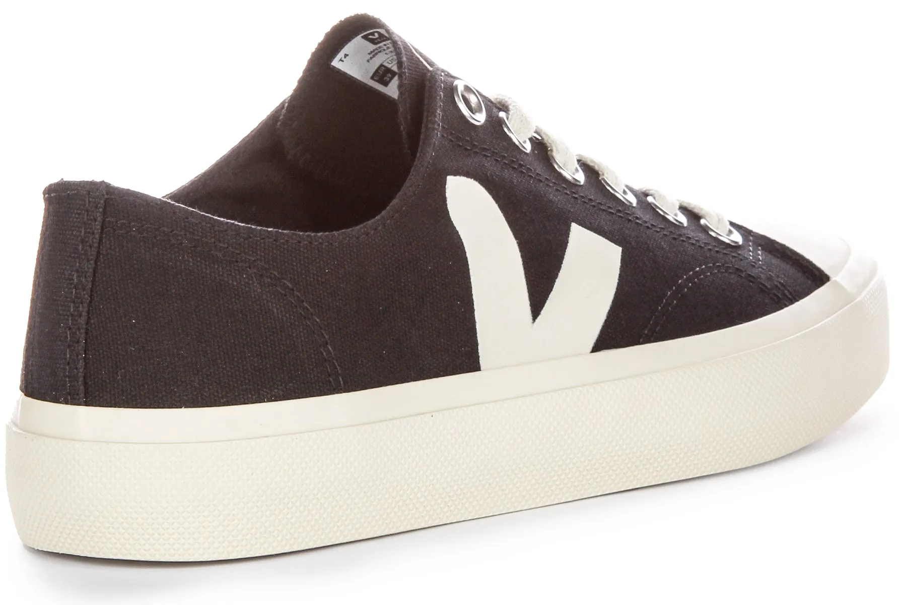 Veja Wata Ii Low In Black For Men